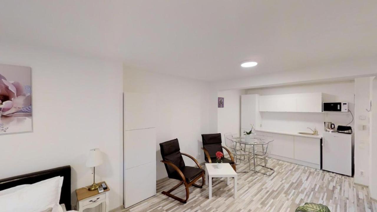 Sun Villa Residence Bukarest Exterior foto