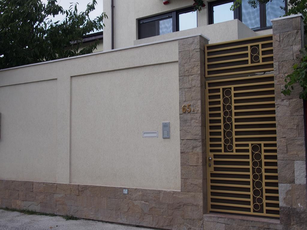 Sun Villa Residence Bukarest Exterior foto